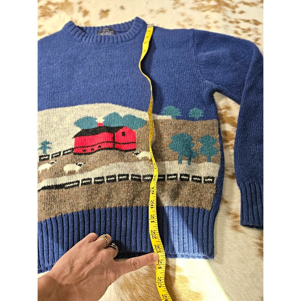 Vintage Woolrich Woman 100% Wool Novelty Farm Barn Sheep Knit Sweater Medium - Picture 7 of 7